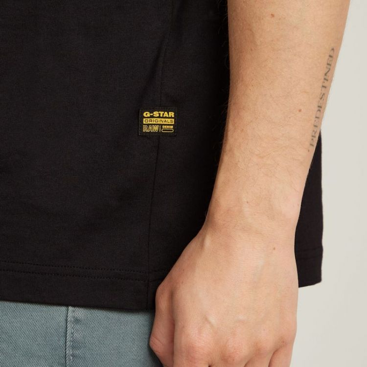  6484 dk black