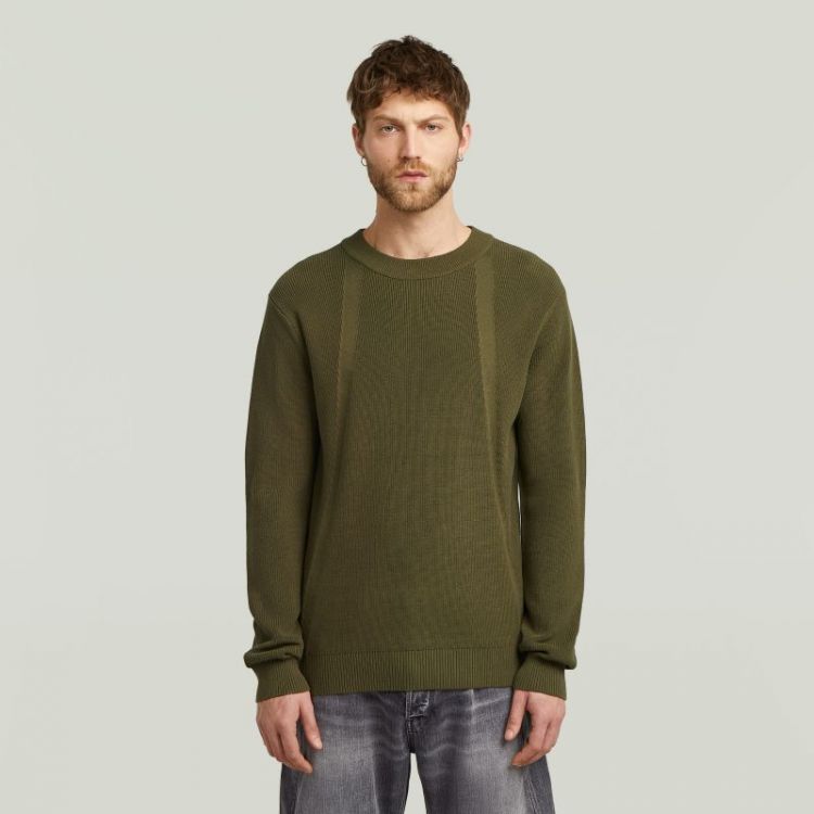  C744 dark olive