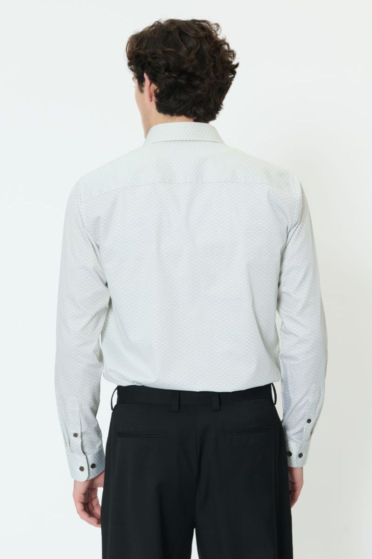  114001 White