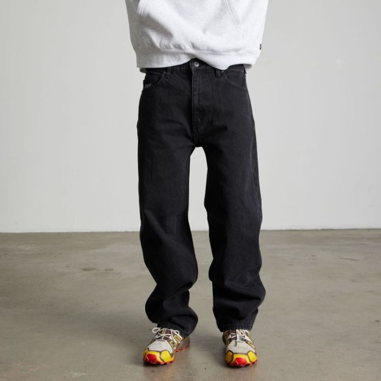 Basic Ass Jeans Washed Black
